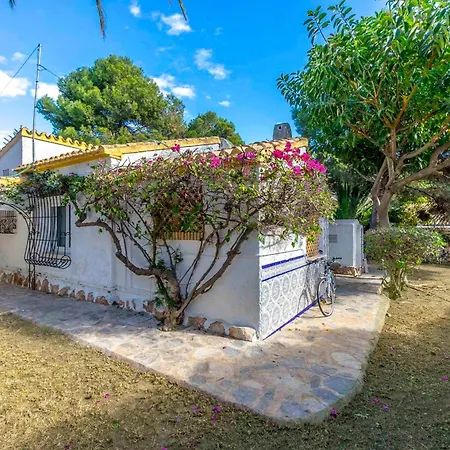 Madara, Punta Prima Villa Punta Prima (Alicante)